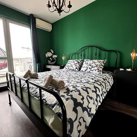 Super 2-storey Apartment