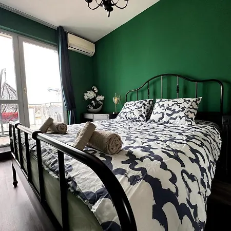 Apartment Super 2-storey