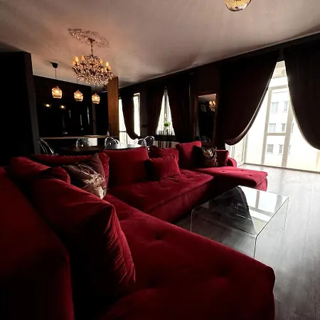 Super 2-storey Apartamento