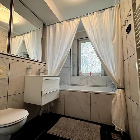 Super 2-storey Budapeste